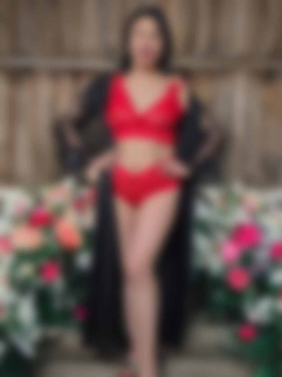 Escort Service aliganj